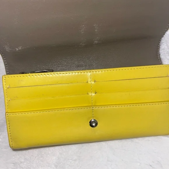 Authentic Celine wallet - Picture 6 of 11